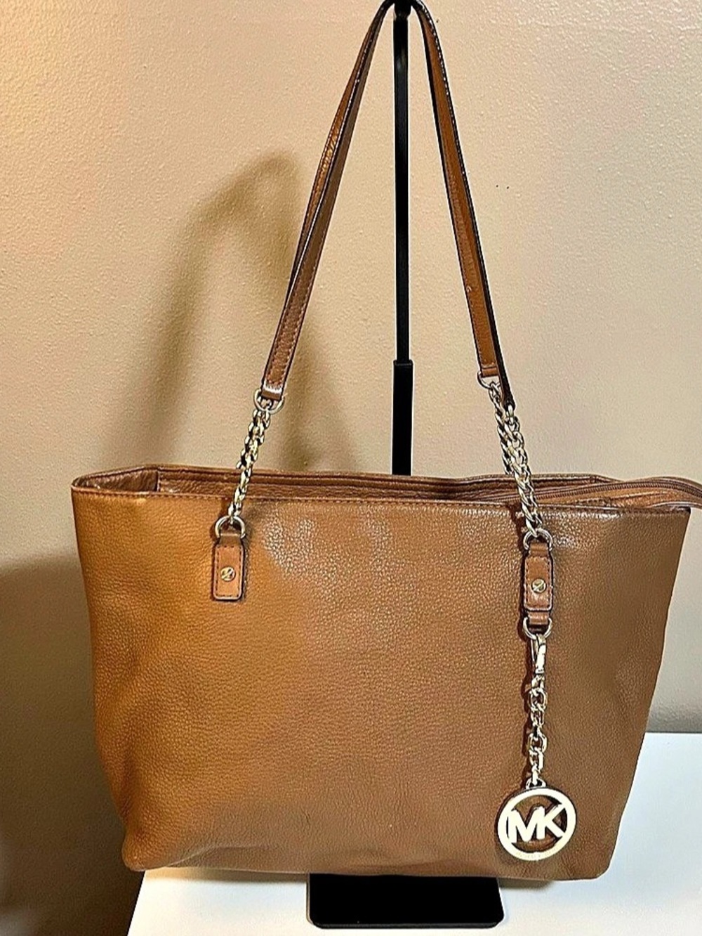 Michael Kors Brown Shoulder Bag Tote Gold Chain Strap MK Charm Solid Leather